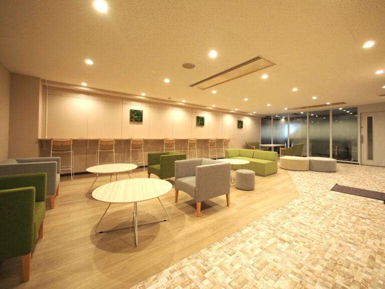 【名古屋市中区】オフィスビル共用部｜稼働率8割越え!!リフレッシュスペースのリノベーション｜上前津KDビルのオフィスデザイン施工事例