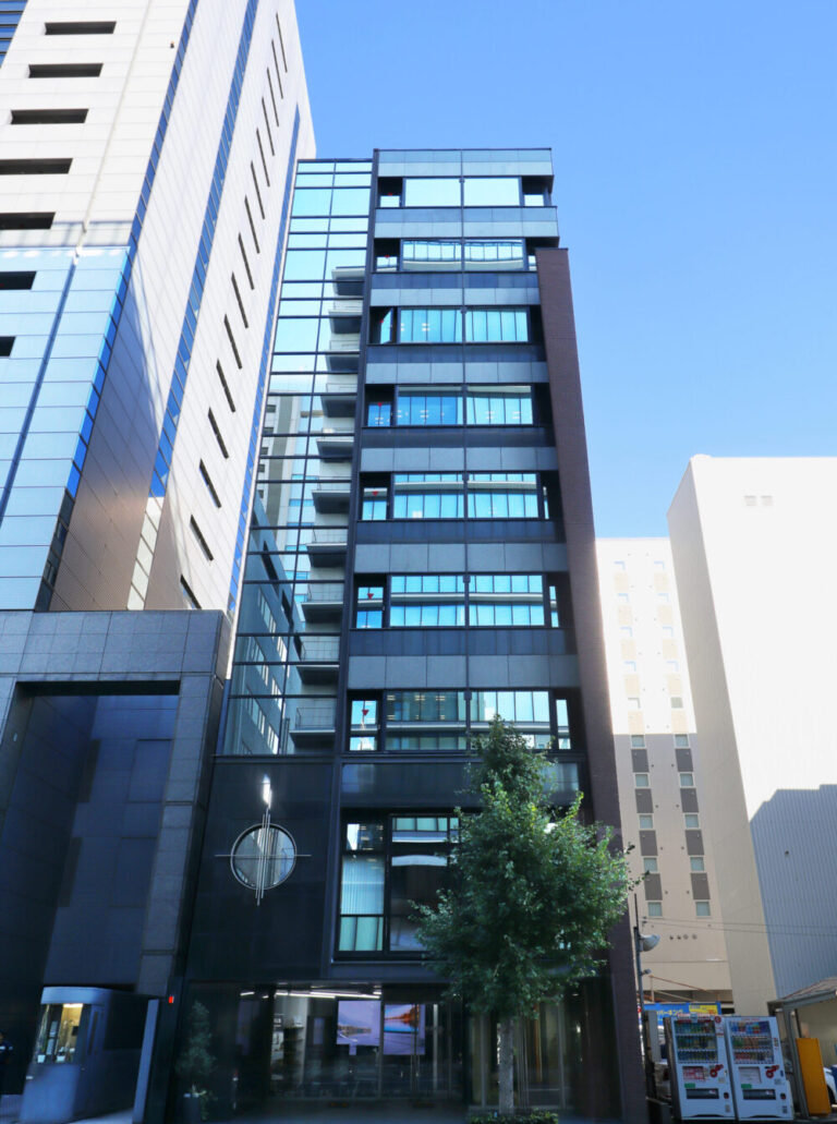 【名古屋市中区】エントランス・廊下・トイレを明るく刷新したビル共用部改修工事｜錦マルエムビルのオフィスデザイン施工事例